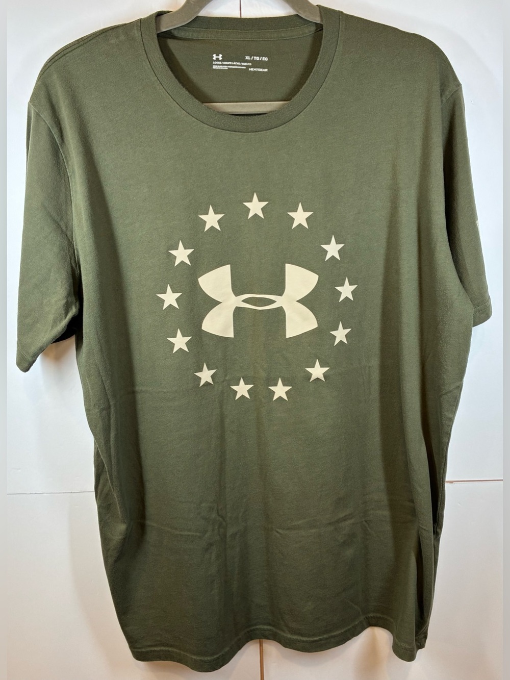 Under Armour HeatGear Olive Green Patriotic Logo Graphic T-Shirt Loose Fit XL